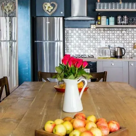 Leeson Lane Boutique Townhouse *