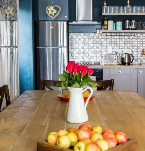 Leeson Lane Boutique Townhouse *